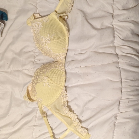 Intimissimi wireless push up bra 34C - Picture 1 of 4